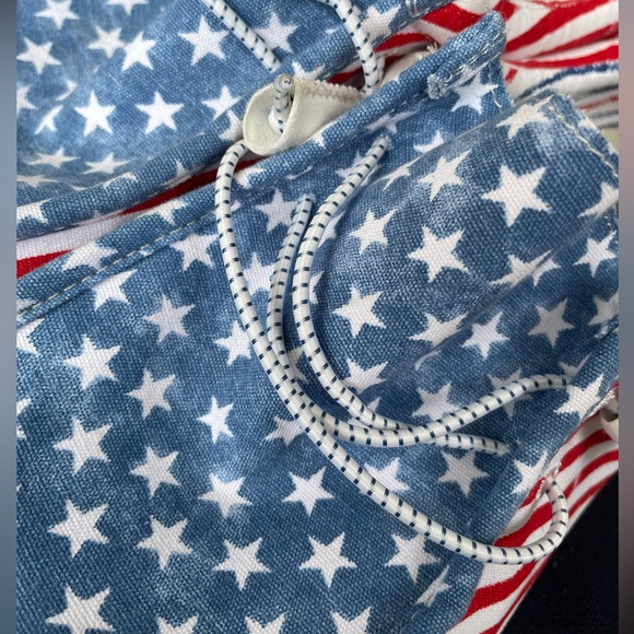 Wally Patriotic Stars and Stripes Hey Dude 13 - Picture 9 of 13